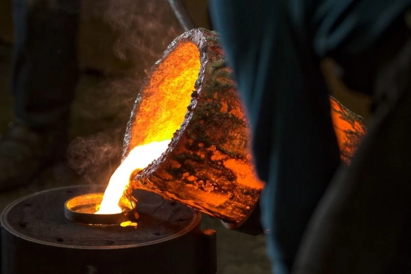 بررسی چگونگی ریخته‌گری فسفر برنز